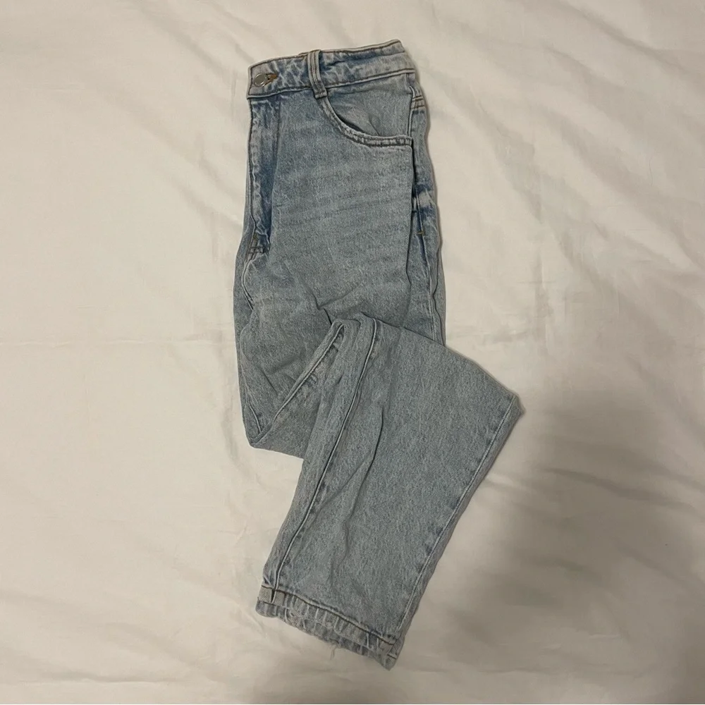 Zara Mom Jeans - Picture 1 of 4